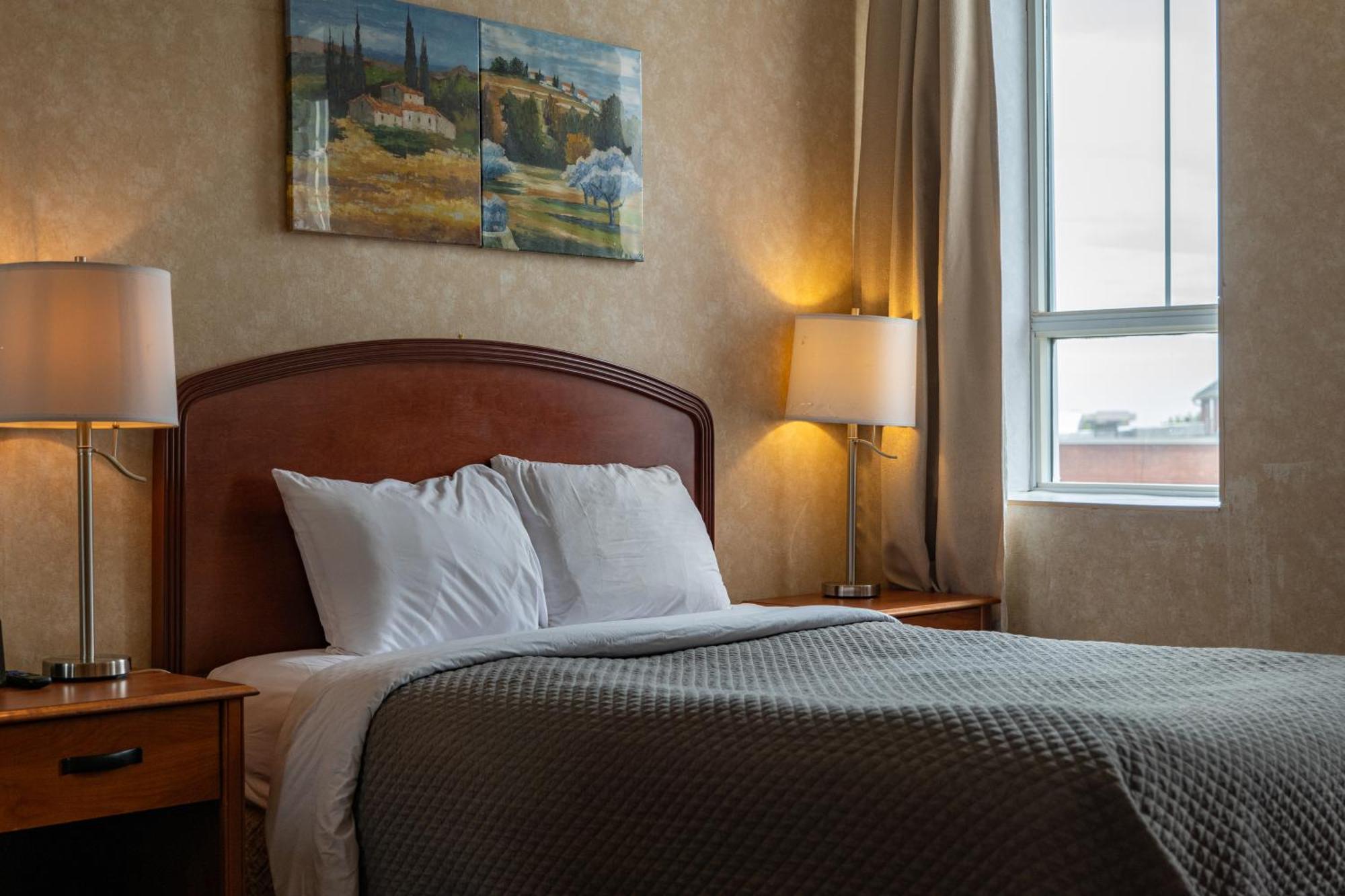 Royal Inn & Suites Guelph Esterno foto
