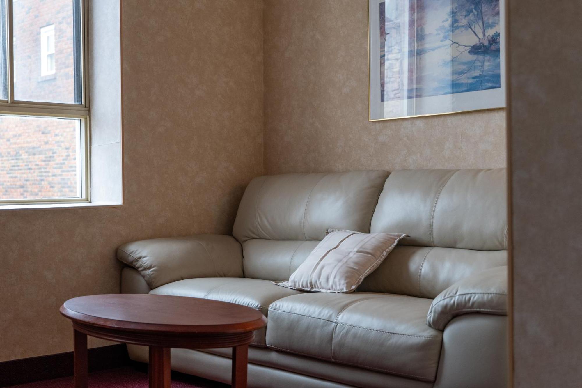 Royal Inn & Suites Guelph Esterno foto